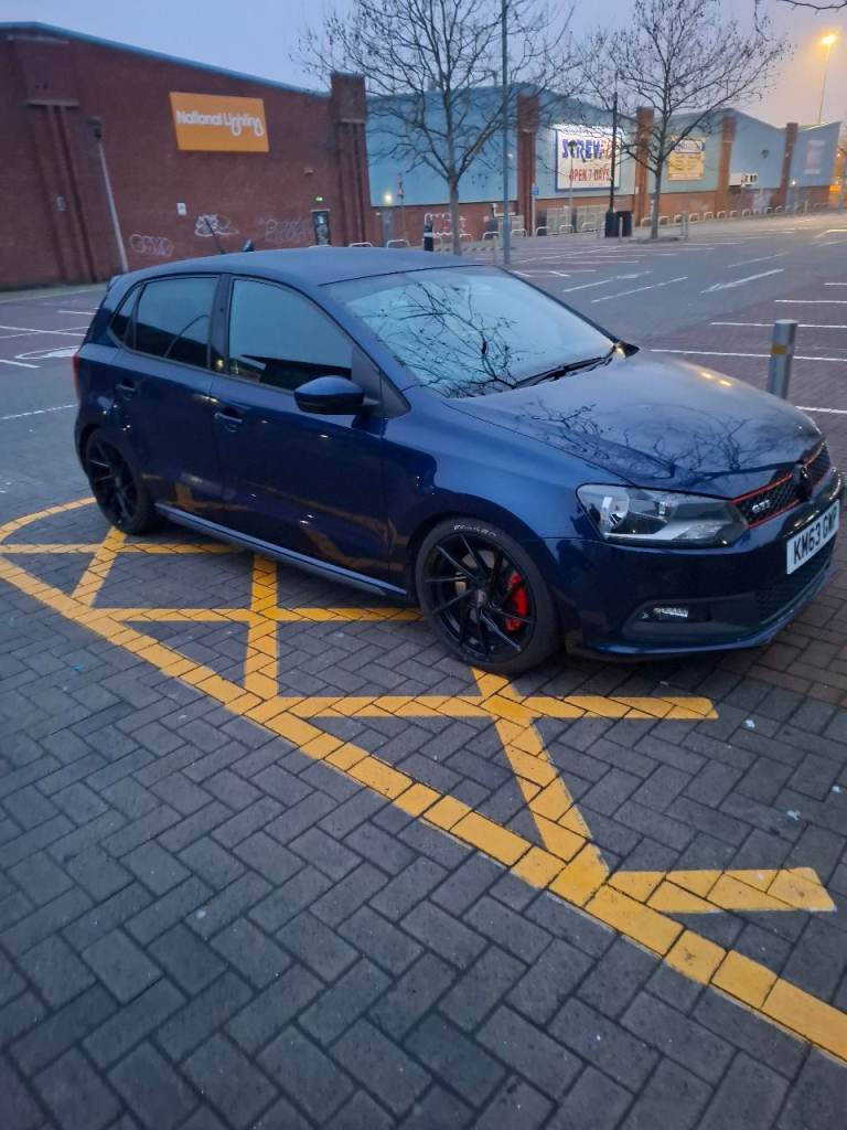 Volkswagen, POLO GTI, Hatchback, 2013, Semi-Auto, 1390 (cc), 5 doors