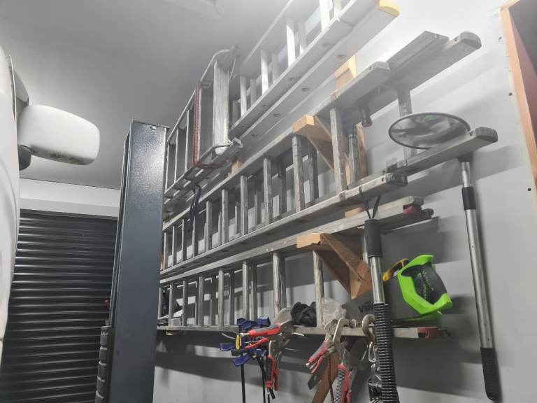 Double Extendable ladders