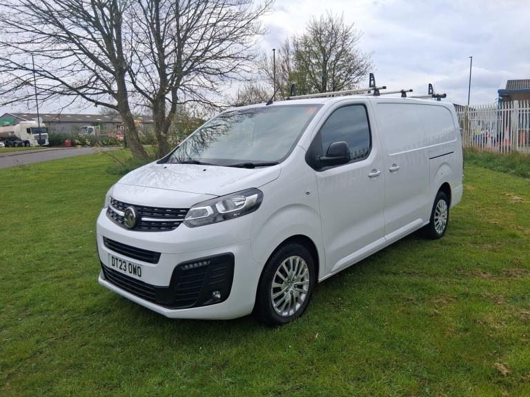 2023 Vauxhall Vivaro 2900 1.5d 100PS Pro L2 H1 Van PANEL VAN Diesel Manual