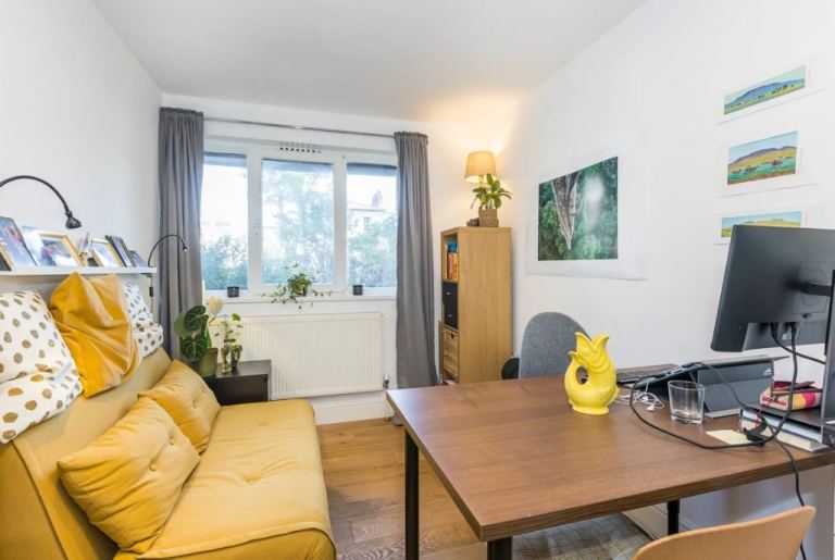 Happy to offer this beautiful and bright 1 bed apartment in Bride Street, Islington, N7-Ref: 104