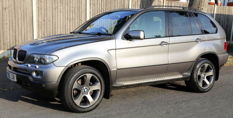BMW X5 E53 – 2004 – SPORT model – Petrol 3.0L - Automatic