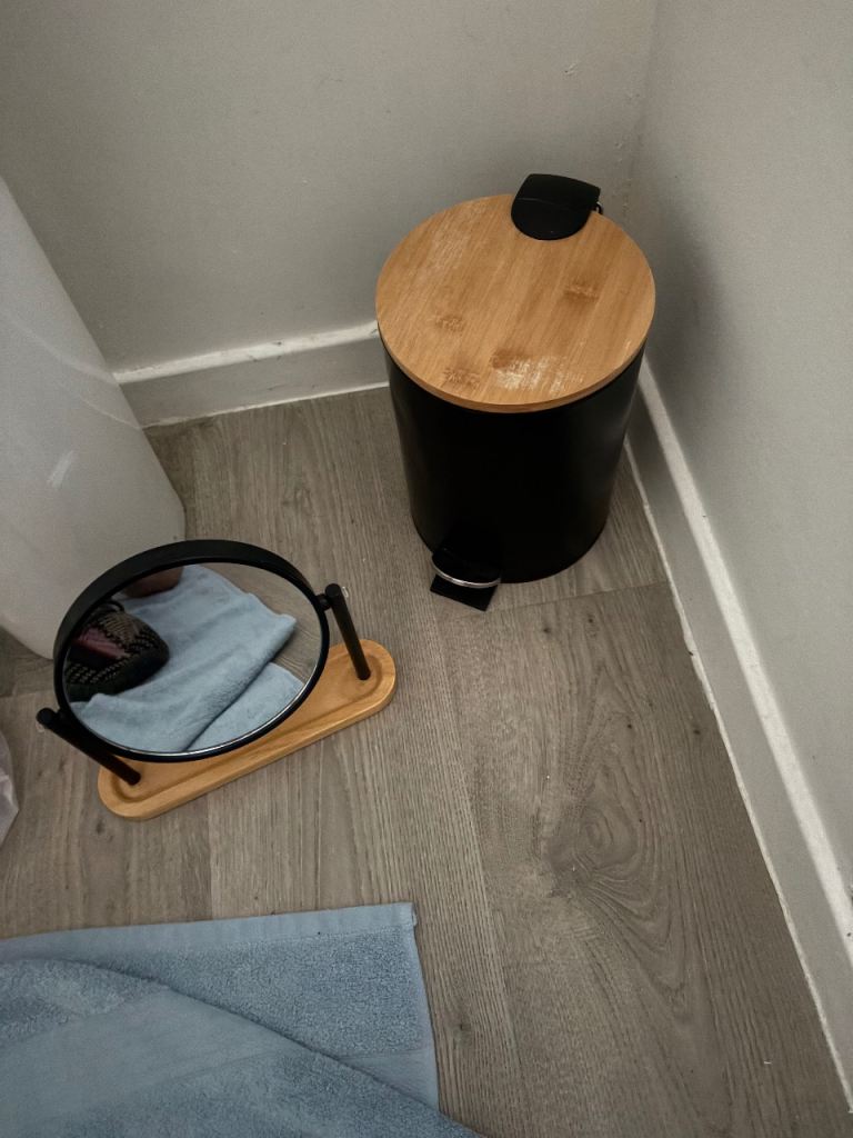 Black Bathroom Pedal Bin with Wooden Lid & Mirror – Good Condition