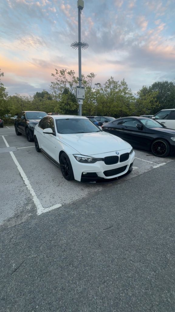 BMW, 3 SERIES, Saloon, 2014, Manual, 1995 (cc), 4 doors