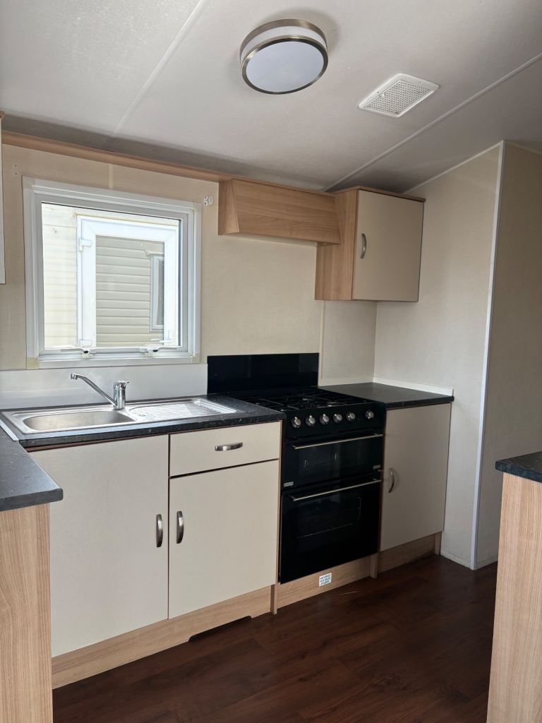 Stunning 3 bed caravan for sale at Ashcroft holiday park! 