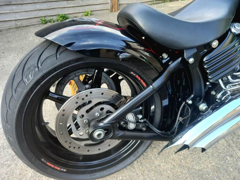 Harley-Davidson, SOFTAIL ROCKER, 2010, 1585 (cc)