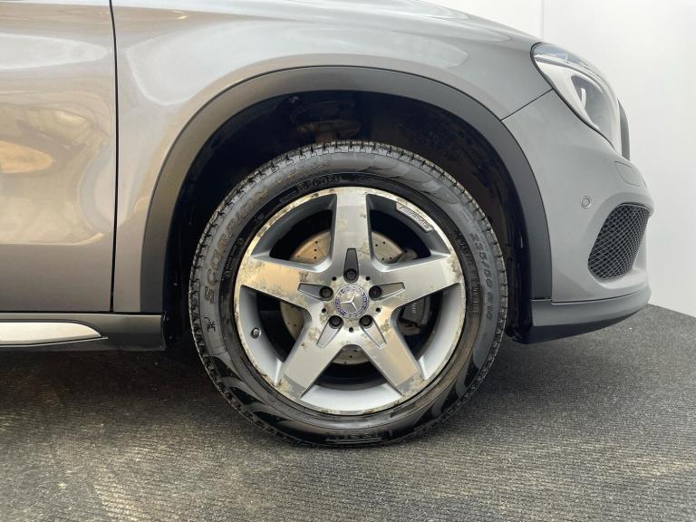 2015 Mercedes-Benz GLA GLA 220d 4Matic AMG Line 5dr Auto [Prem Plus] ESTATE DIESEL Automatic