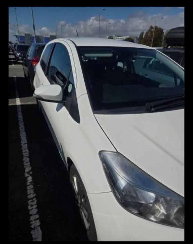 Toyota, YARIS, Hatchback, 2014, Manual, 998 (cc), 3 doors