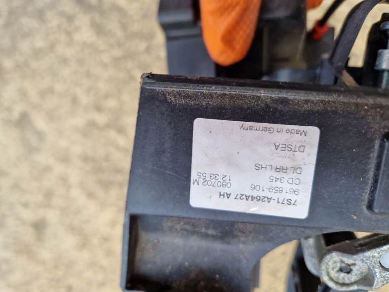 FOR SALE CENTRAL LOCKING MOTOR AND CATCH for 2010 MONDEO MK4 REAR PASSENGER SIDE