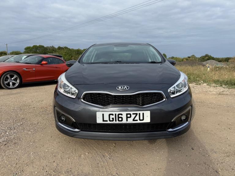 2016 Kia Ceed 1.6 CRDi ISG 4 5dr HATCHBACK Diesel Manual