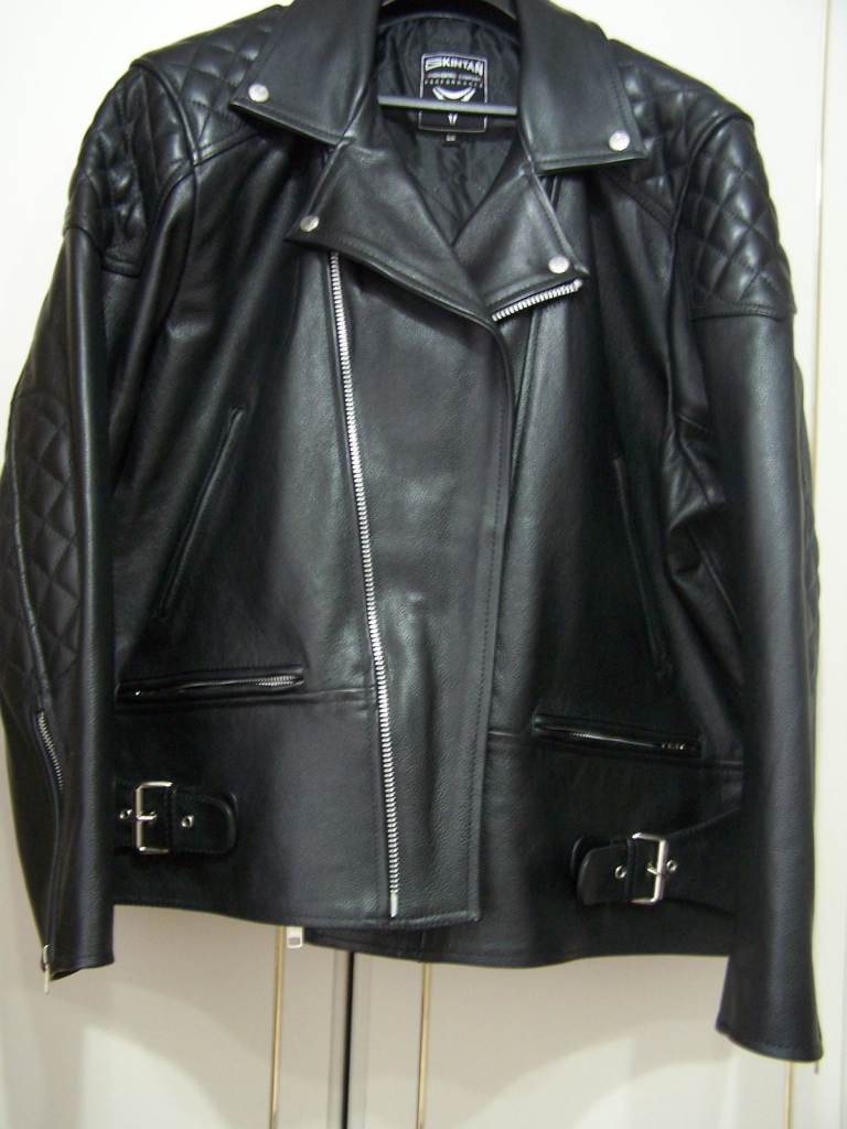 Skintan Leather Cruiser Style Jacket, 56" Chest, new and unworn, Ideal Xmas Gift