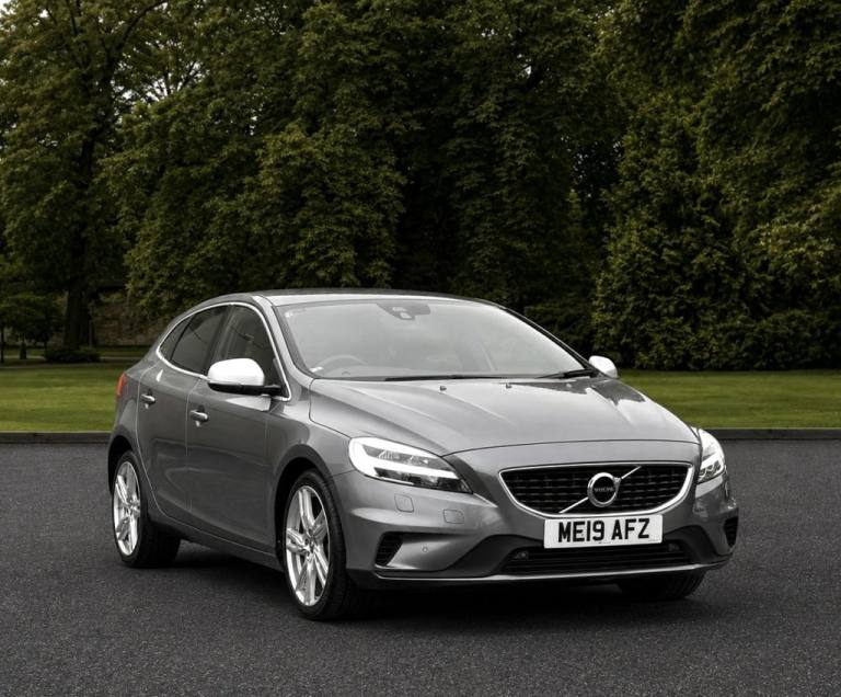 2019 Volvo V40 1.5 T2 R-Design Edition Hatchback 5dr Petrol Auto Euro 6 (s/s) (122 ps) Hatchback ...
