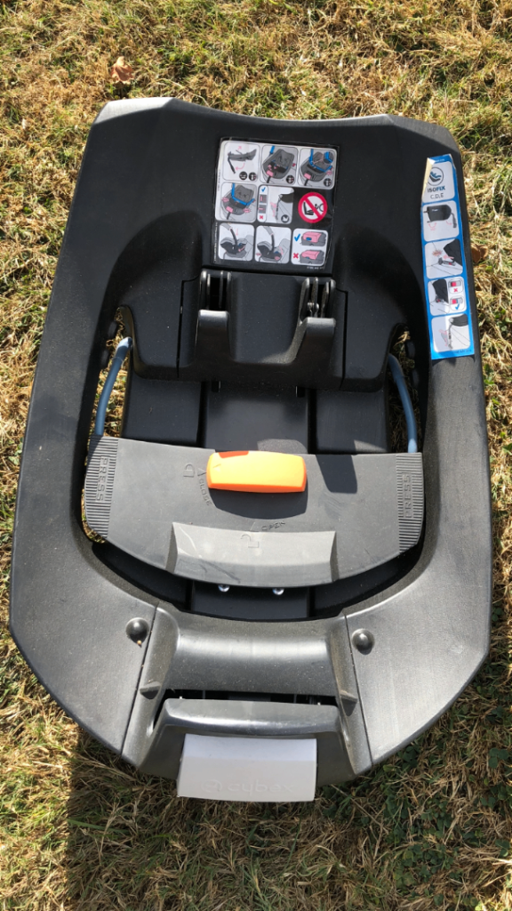 Isofix Car Seat Base - Hardly Used, Like New Condition