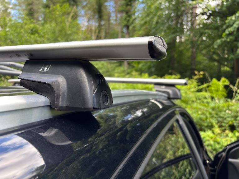 Honda roof bars