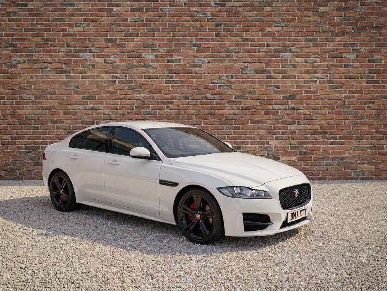 2017 Jaguar XF 2.0d R-Sport Auto Euro 6 (s/s) 4dr SALOON Diesel Automatic