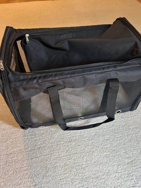Pet travel bag