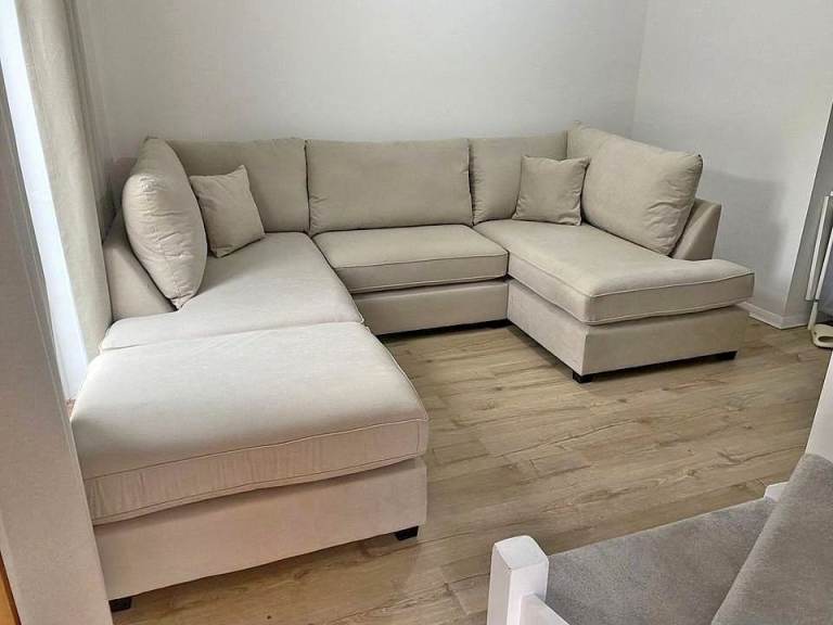 Carnaby U-Shape Sofa with Large Footstool – Modern & Spacious