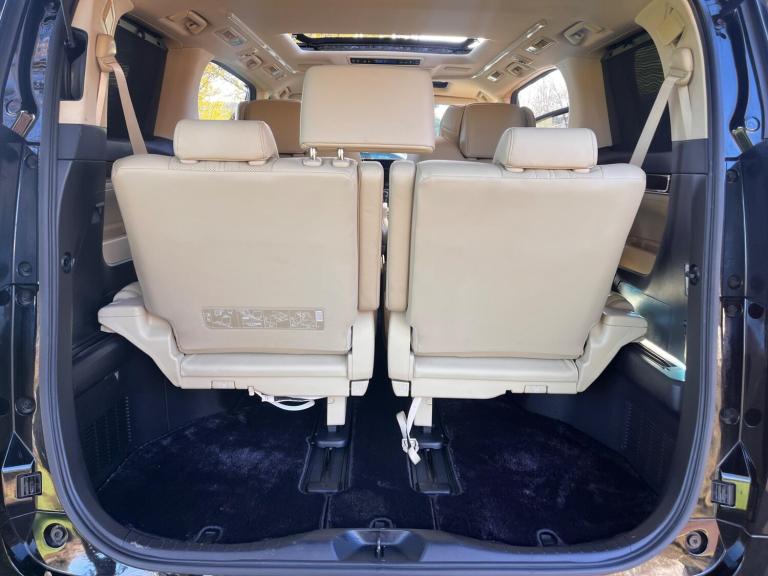  Toyota Alphard 2.5 HYBRID PETROL EXECUTIVE LOUNGE Petrol/Electric Hybrid Automatic