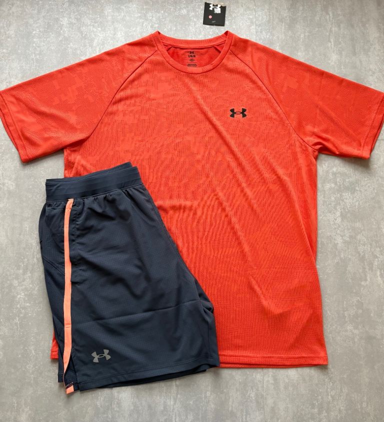 Under Armour Velocity Jacquard Activewear Set – Size L