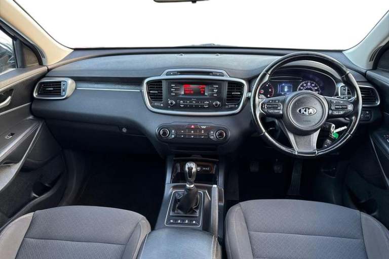 2016 Kia Sorento 2.2 CRDi KX-1 5dr ** Tow Bar ** Manual Station Wagon Diesel Manual