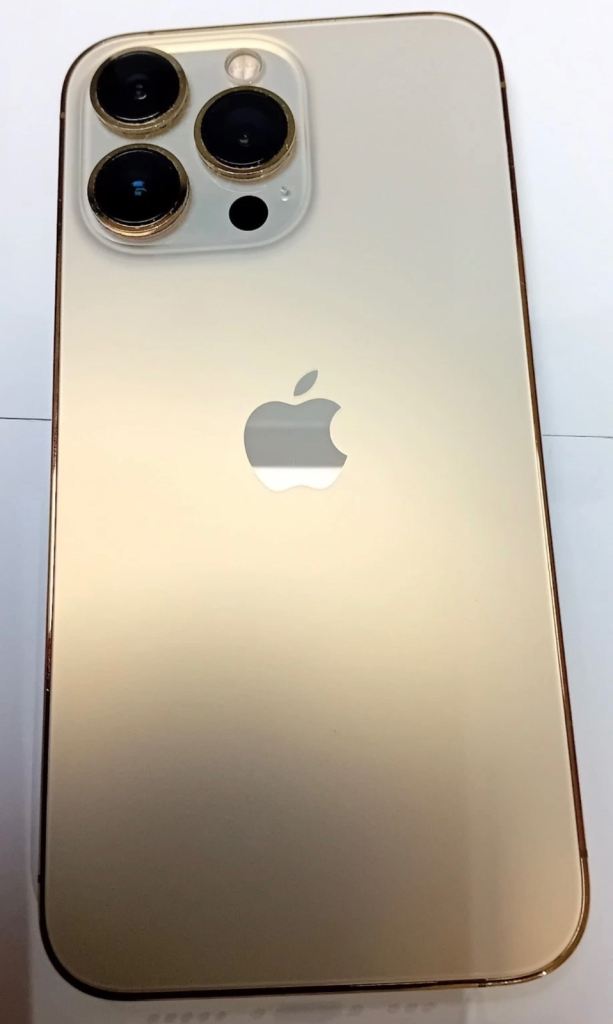 iPhone 13 Pro 128gb unlocked with original box & all accessories