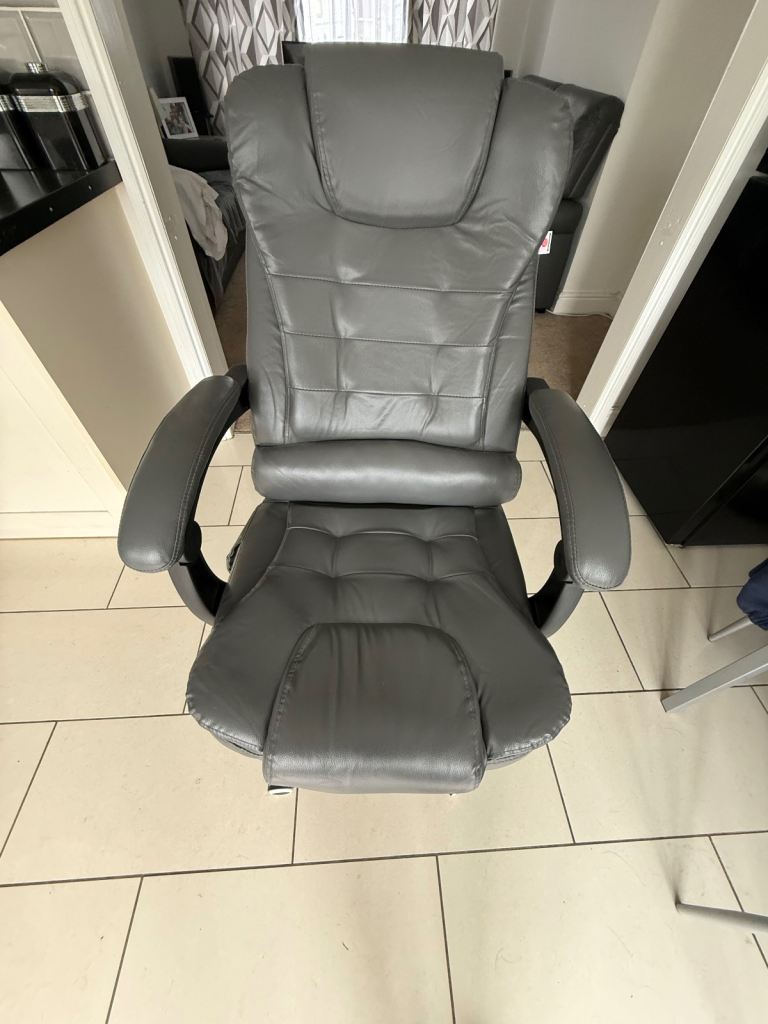Recliner Gaming Chair with massager