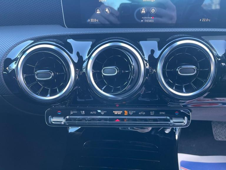 2020 Mercedes-Benz A-Class 1.3 A180 Sport (Executive) 7G-DCT Euro 6 (s/s) 5dr HATCHBACK Petrol Au...