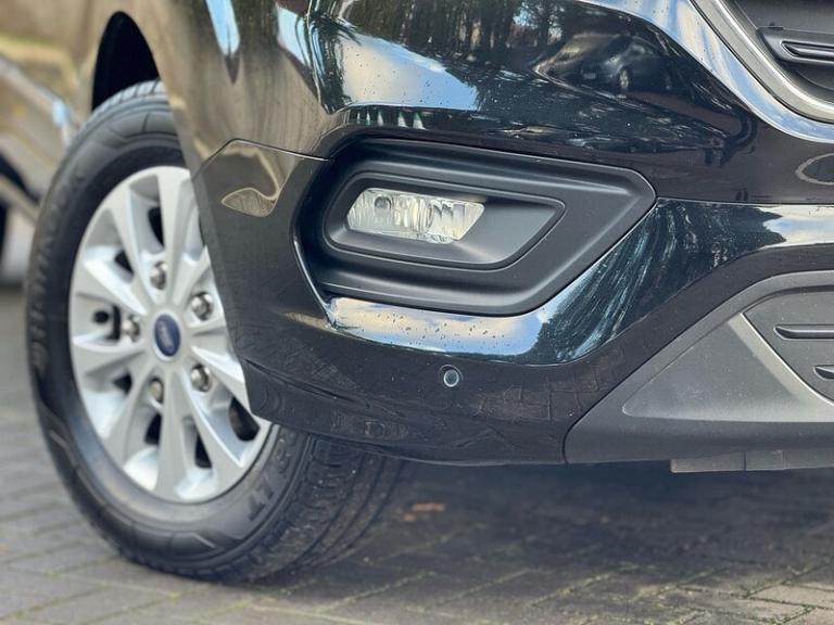 2021 Ford Transit Custom 2.0 EcoBlue 130ps Low Roof Limited Van Auto PANEL VAN DIESEL Automatic