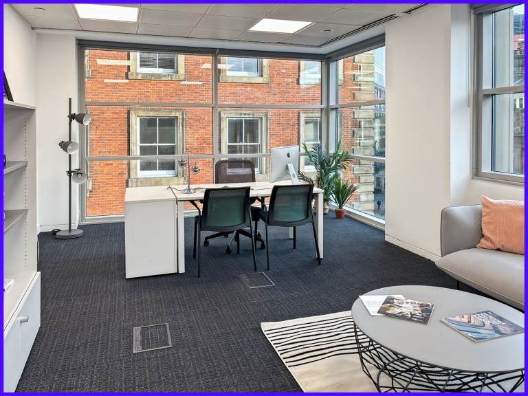 Manchester - M2 4WQ, Serviced office to rent for 3 desk at 82 King Street