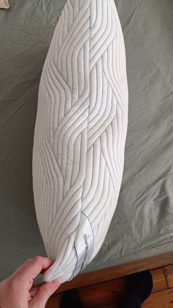 Tempur Pillow smartcool technology 