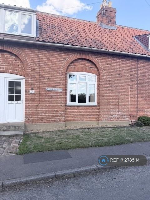 2 bedroom house in Tunns Cottages, Lowestoft, NR33 (2 bed) (#2785114)
