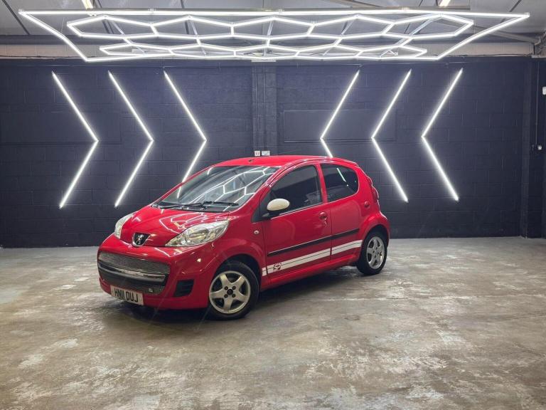 PEUGEOT 107 1.0 12V Sportium Euro 5 5dr 2011