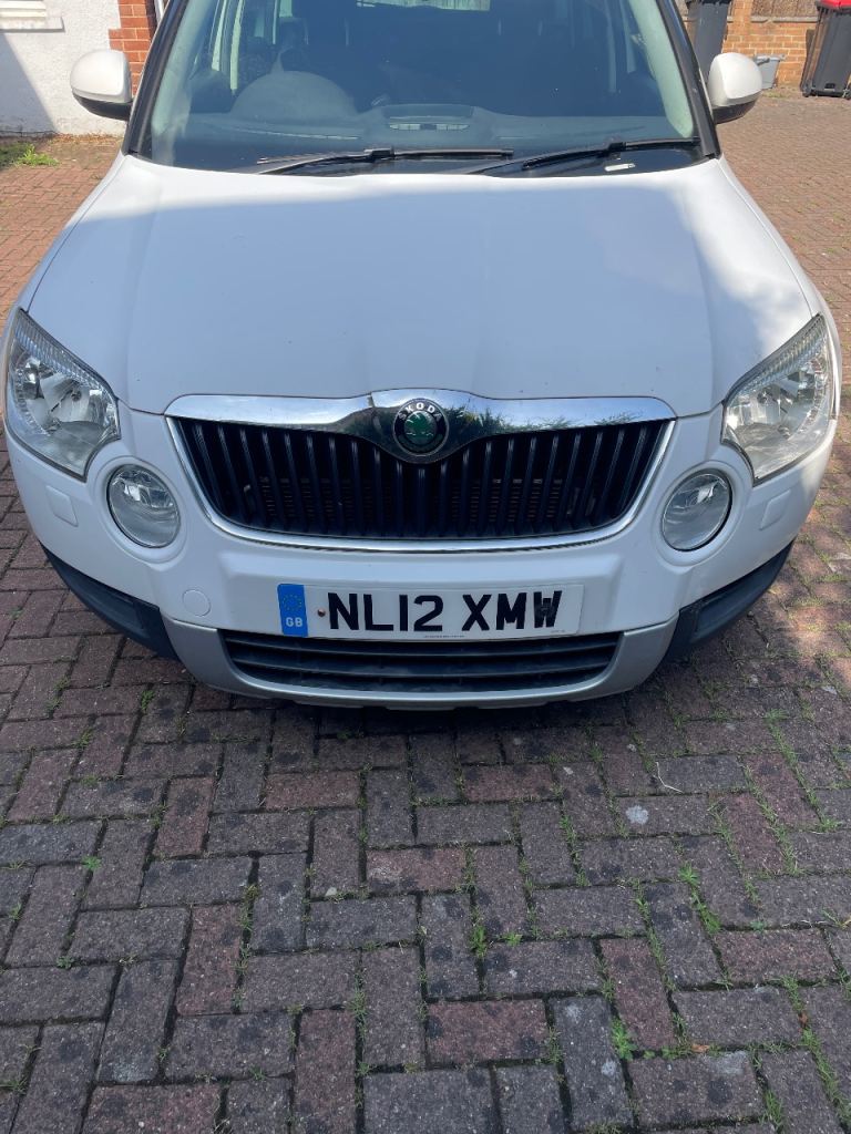 Skoda, YETI, Hatchback, 2012, Manual, 1197 (cc), 5 doors