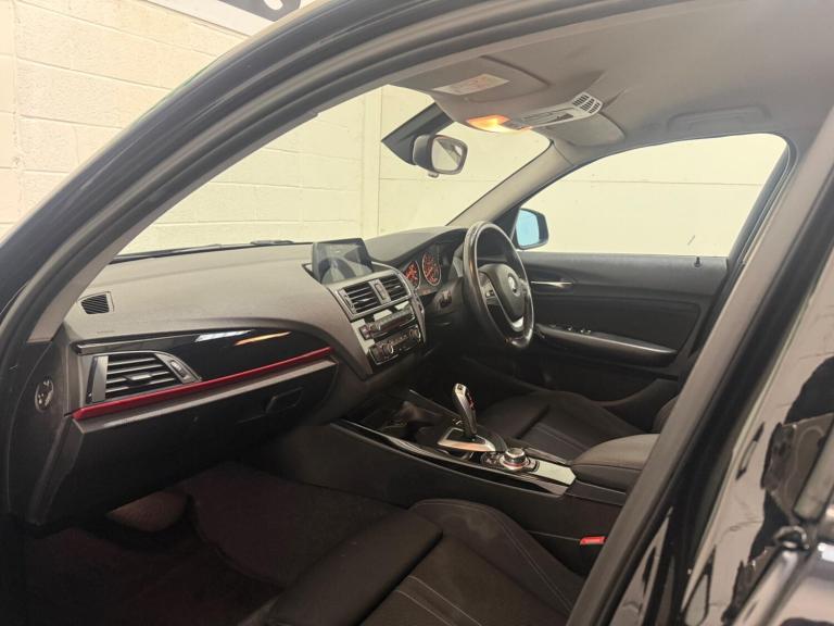 2015 BMW 1 Series 118i Sport 5dr Step Auto HATCHBACK PETROL Automatic