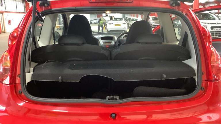 2011 Peugeot 107 1.0 Urban 3dr HATCHBACK PETROL Manual