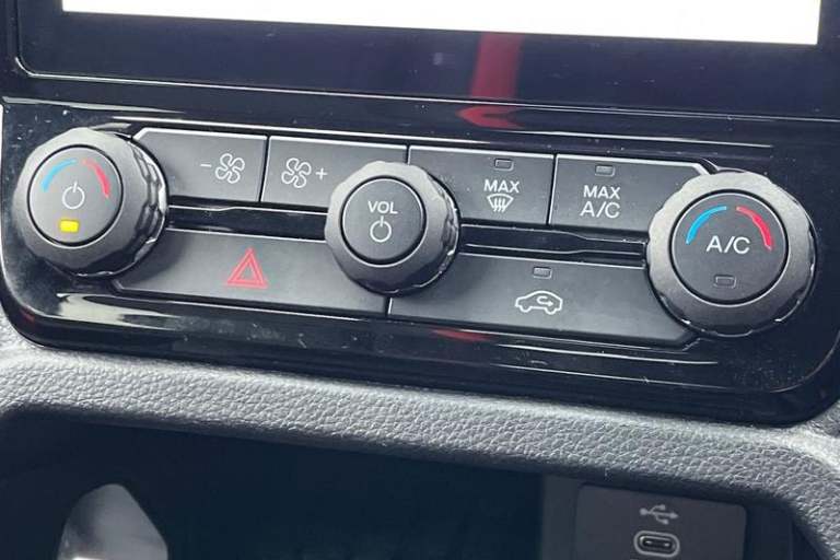 2025 Ford Ranger Raptor AUTO 2.0 EcoBlue 210ps 4x4 Double Cab Pick Up  SYNC4 NAVIGATION, POW Pick...