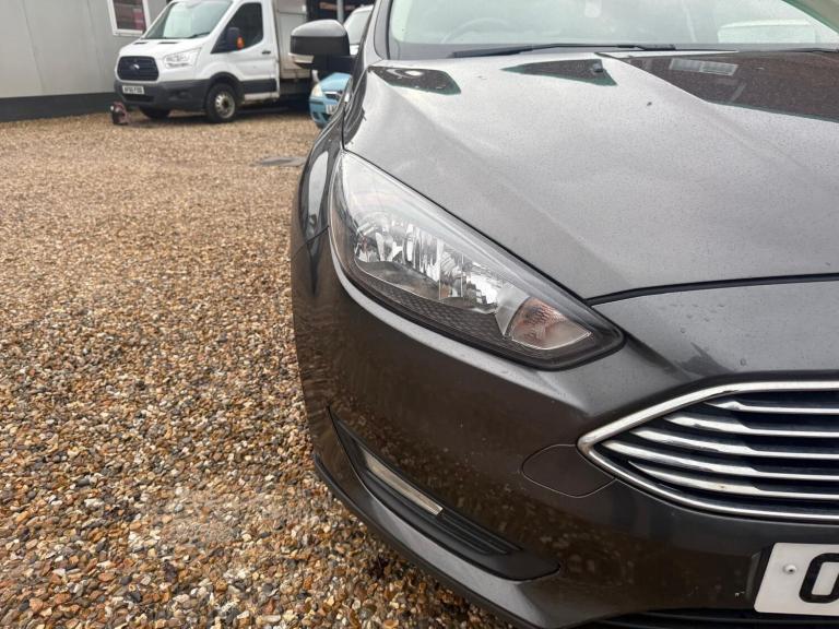 2017 Ford Focus 1.0 EcoBoost 125 Zetec Edition 5dr HATCHBACK PETROL Manual