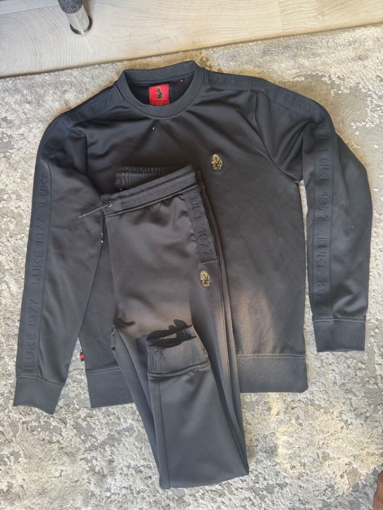 Luke Sport Tracksuit - Brand New Navy blue, Size Large