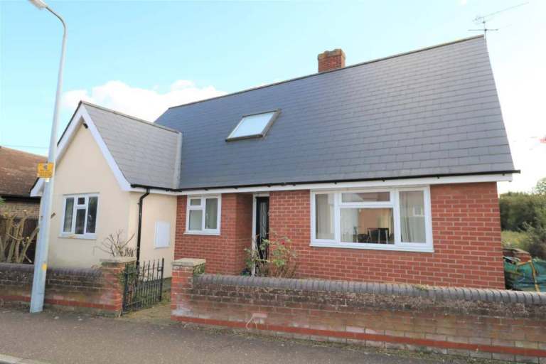 4 bed detached house to rent The Pippins, Dinsdale Close, Colchester CO4