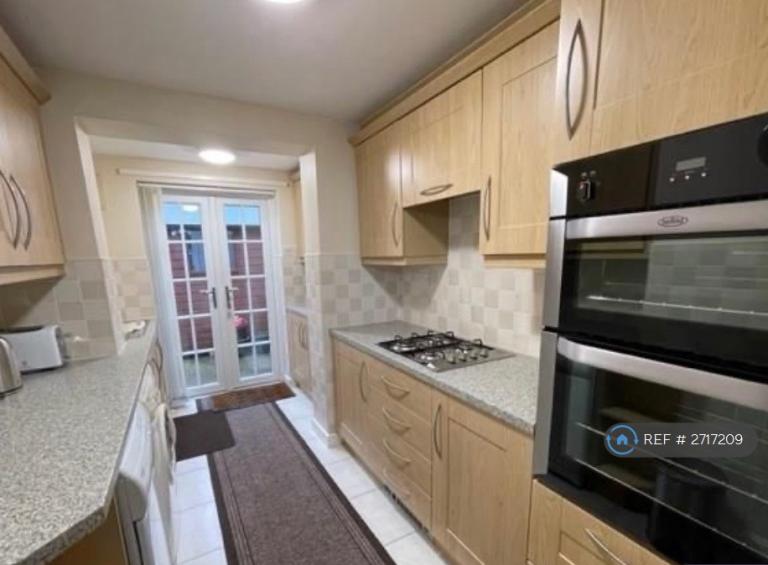 4 bedroom house in Newton Terrace, Stocksfield, NE43 (4 bed) (#2717209)
