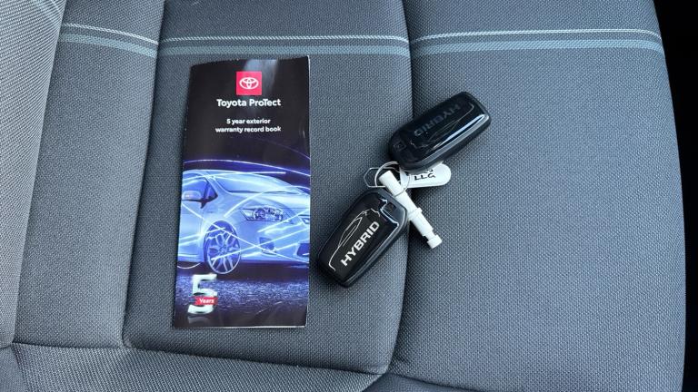 2025 Toyota Yaris Cross 1.5 Hybrid 130 Premiere Edition 5dr CVT Hybrid Estate Estate Hybrid Autom...