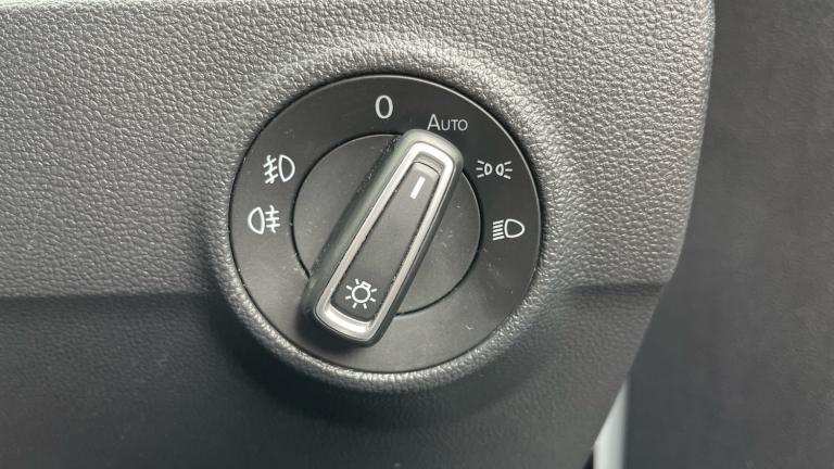 2018 Volkswagen T-Roc 1.6 TDI SEL 5dr HATCHBACK DIESEL Manual