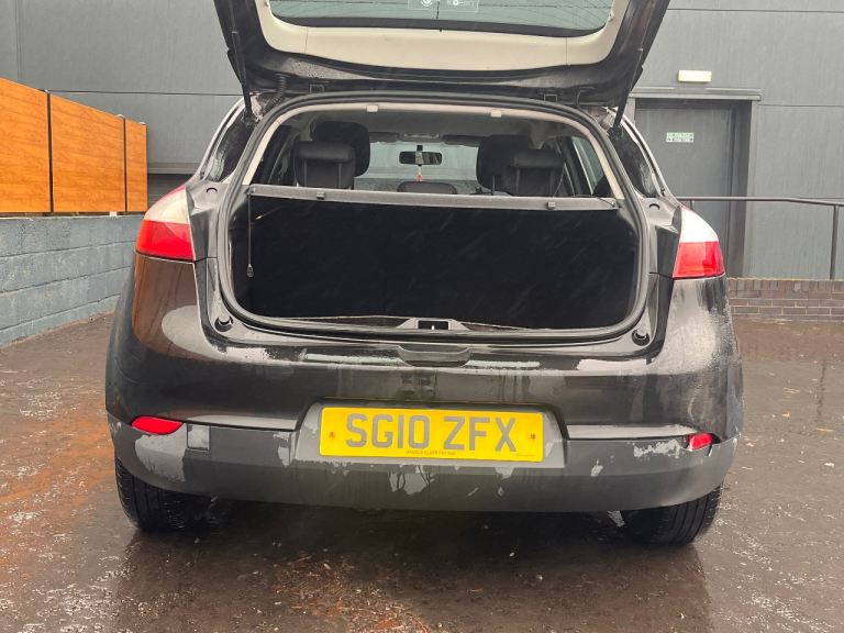 Renault, MEGANE, Hatchback, 2010, Manual, 1598 (cc), 5 doors