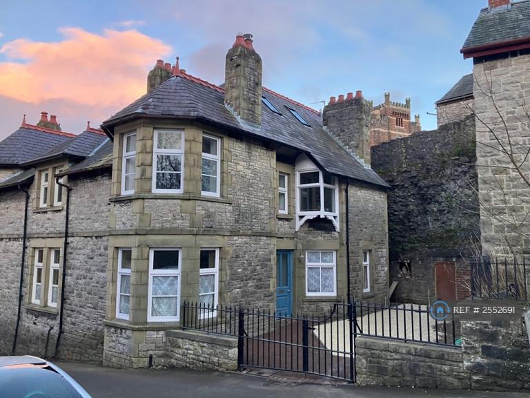 4 bedroom house in Bull Lane, Denbigh, LL16 (4 bed) (#2552691)