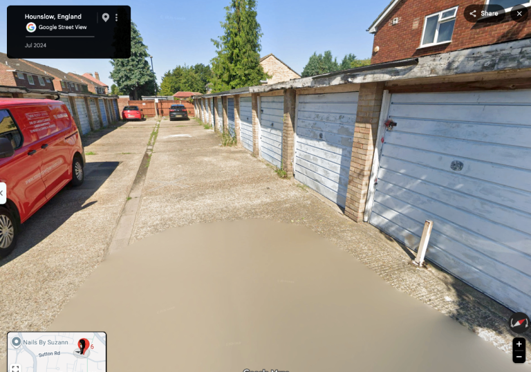 Garage for Storage/Parking in Heston