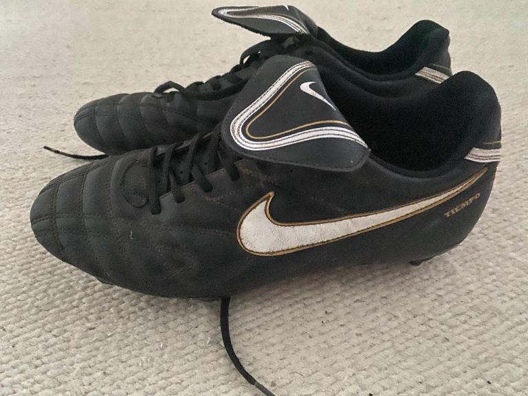 Nike Tiempo Black Football Boots Metal Studs Uk Size 9.5 Good Condition