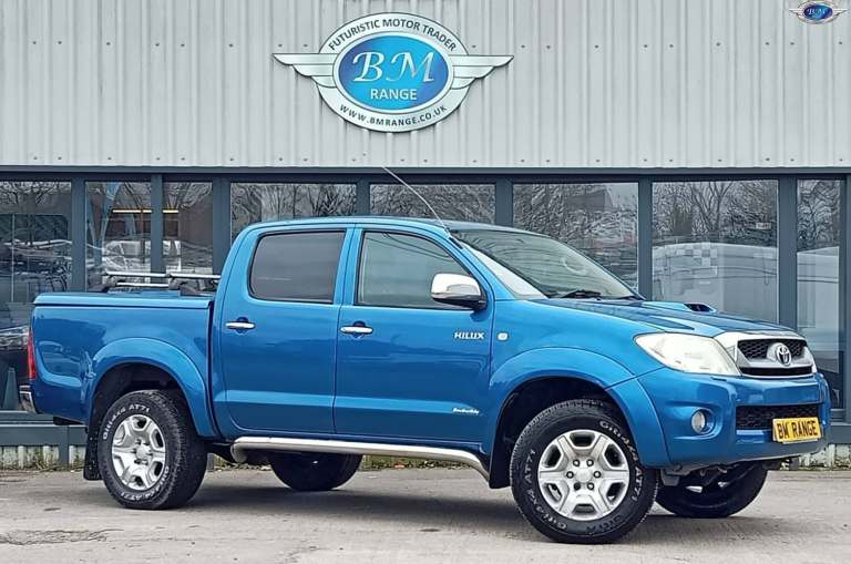 2010 Toyota Hilux Invincible 2010 D/Cab PickUp 3.0 D-4D 4WD 171 PICK UP DIESEL Manual