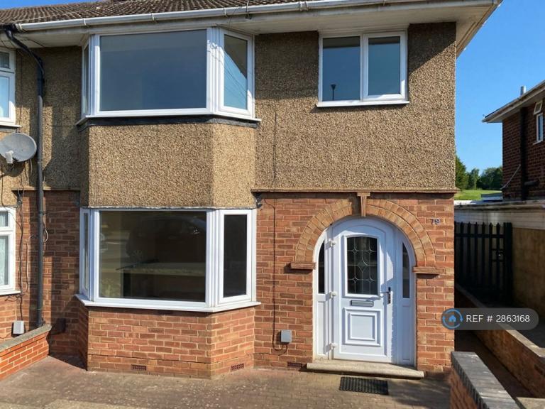 3 bedroom house in Fairway, Northampton, NN2 (3 bed) (#2863168)