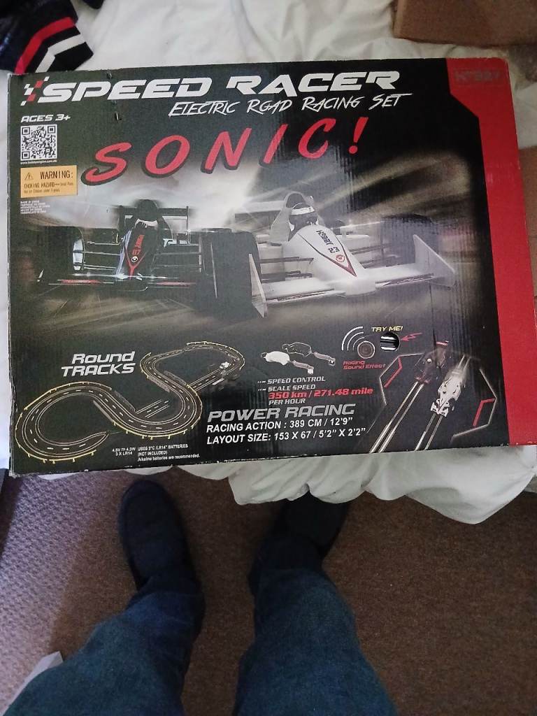 Speed racer scalextric set,brand new