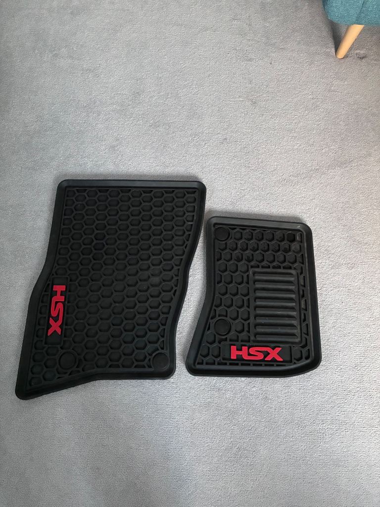 Defender (L663) front floor mats (90/110/130)