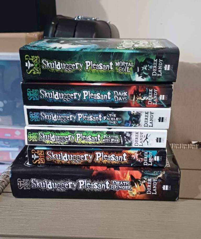 Skulduggery Pleasant 1-6